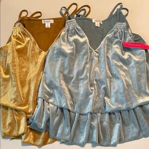 2 Xhilaration Velvet Top   Sm. NWT